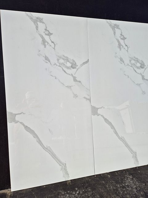 Image 11/26