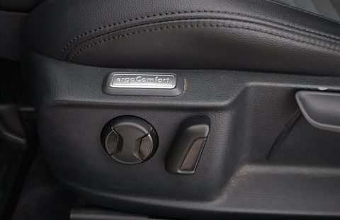 Image 24/52