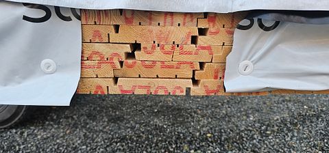 Image 6/8