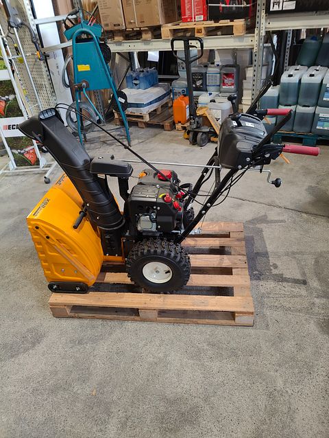 Image 1/7