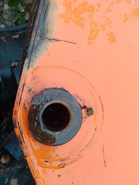 Image 6/8