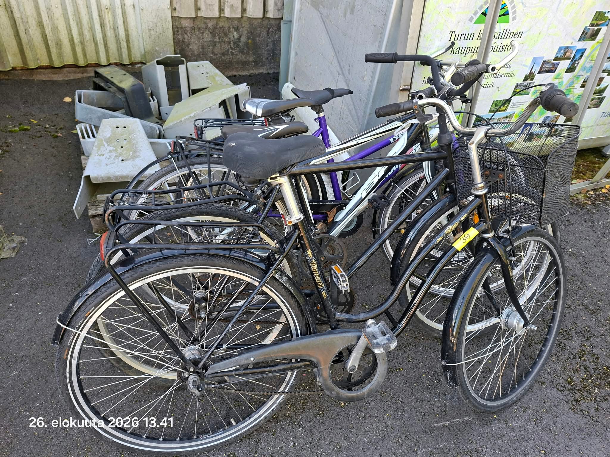 Image 1/2