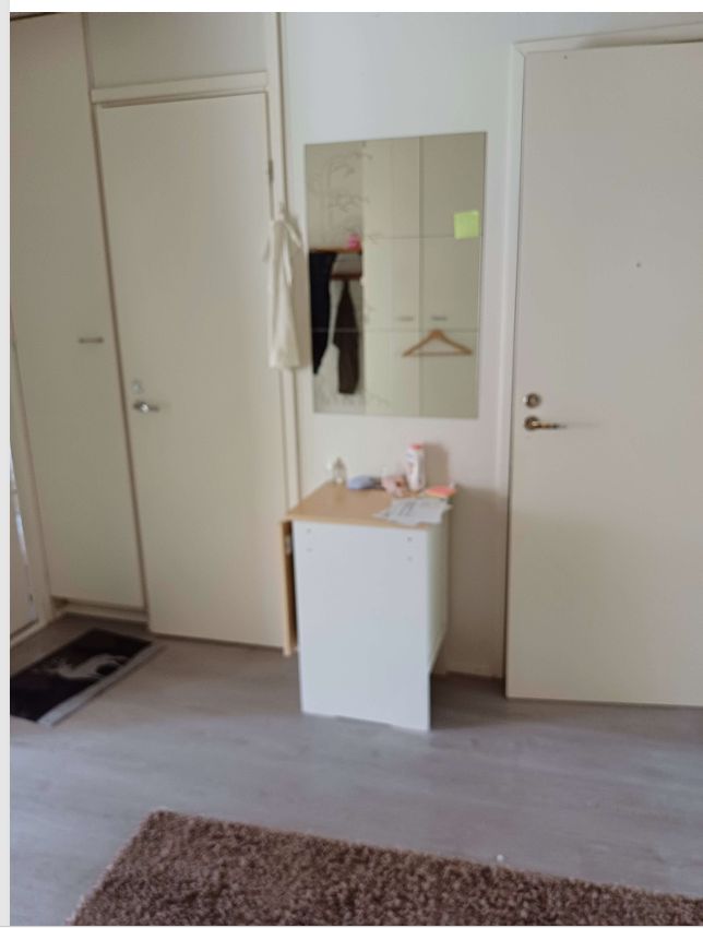 Image 11/17