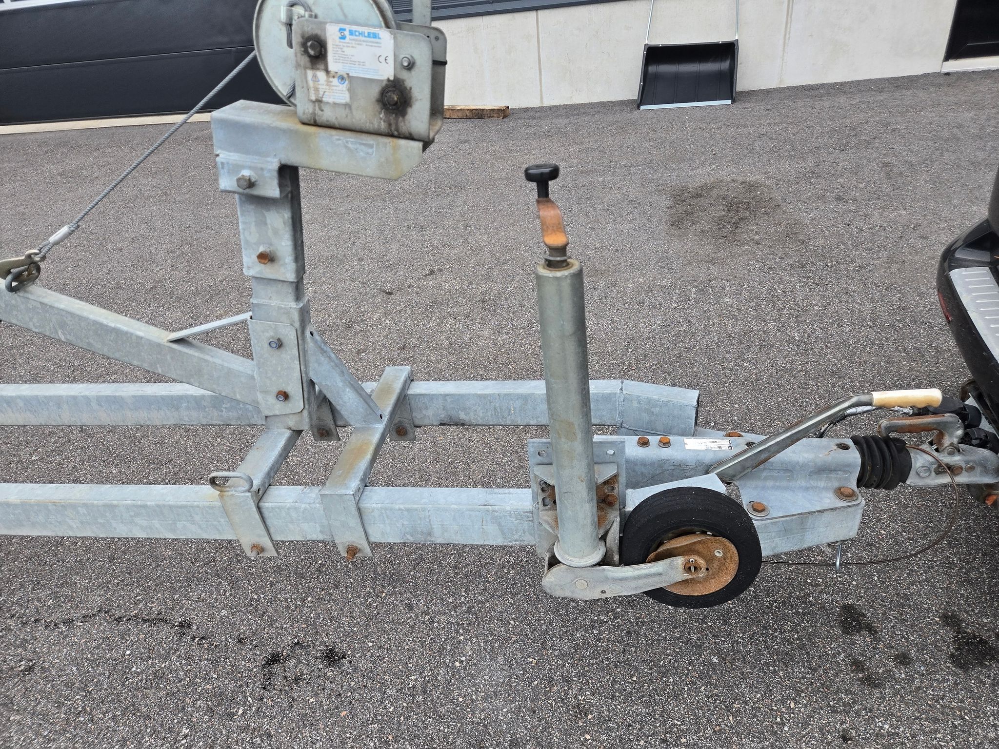 Image 8/14