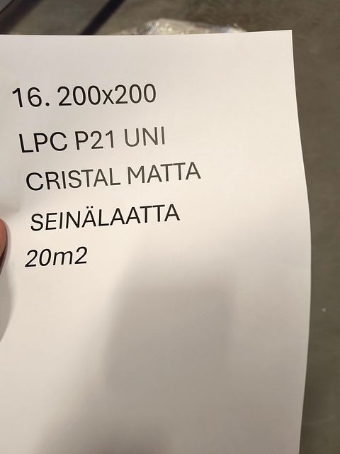 Image 4/4