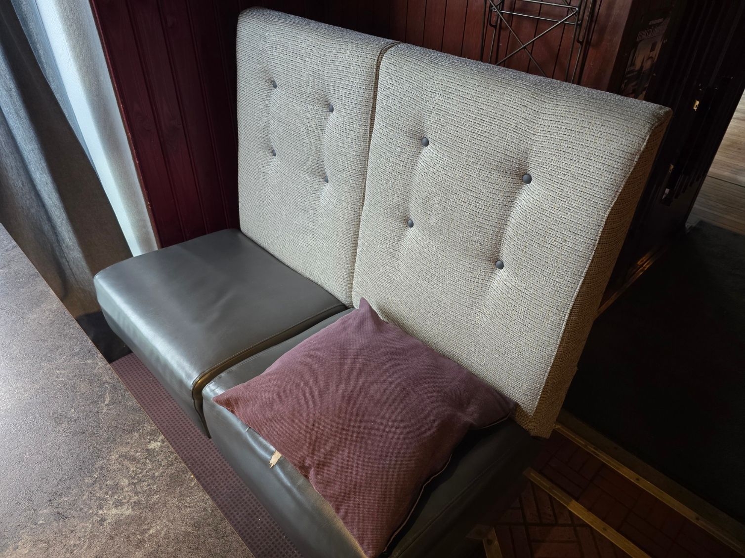 Image 4/50