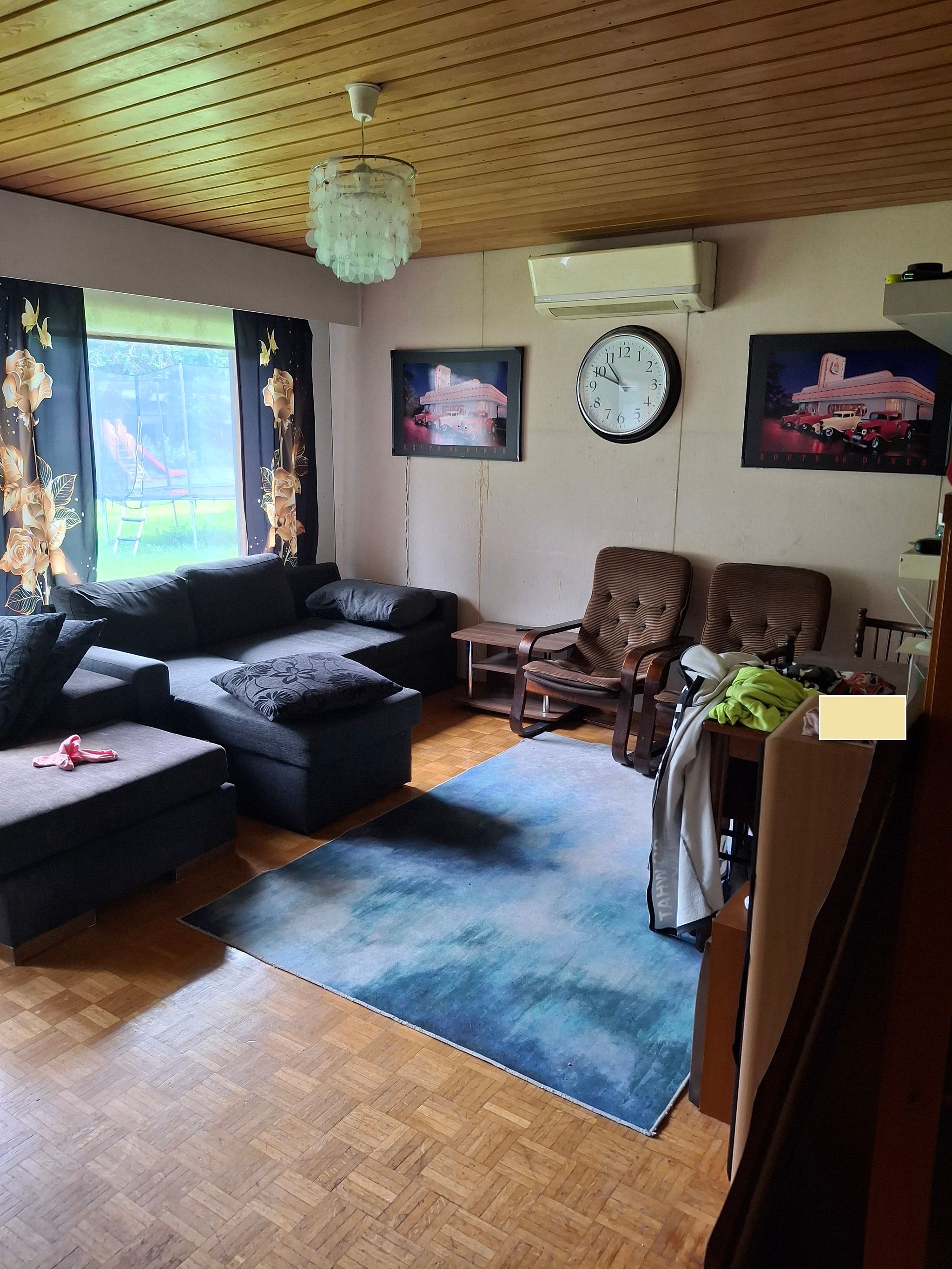 Image 6/18