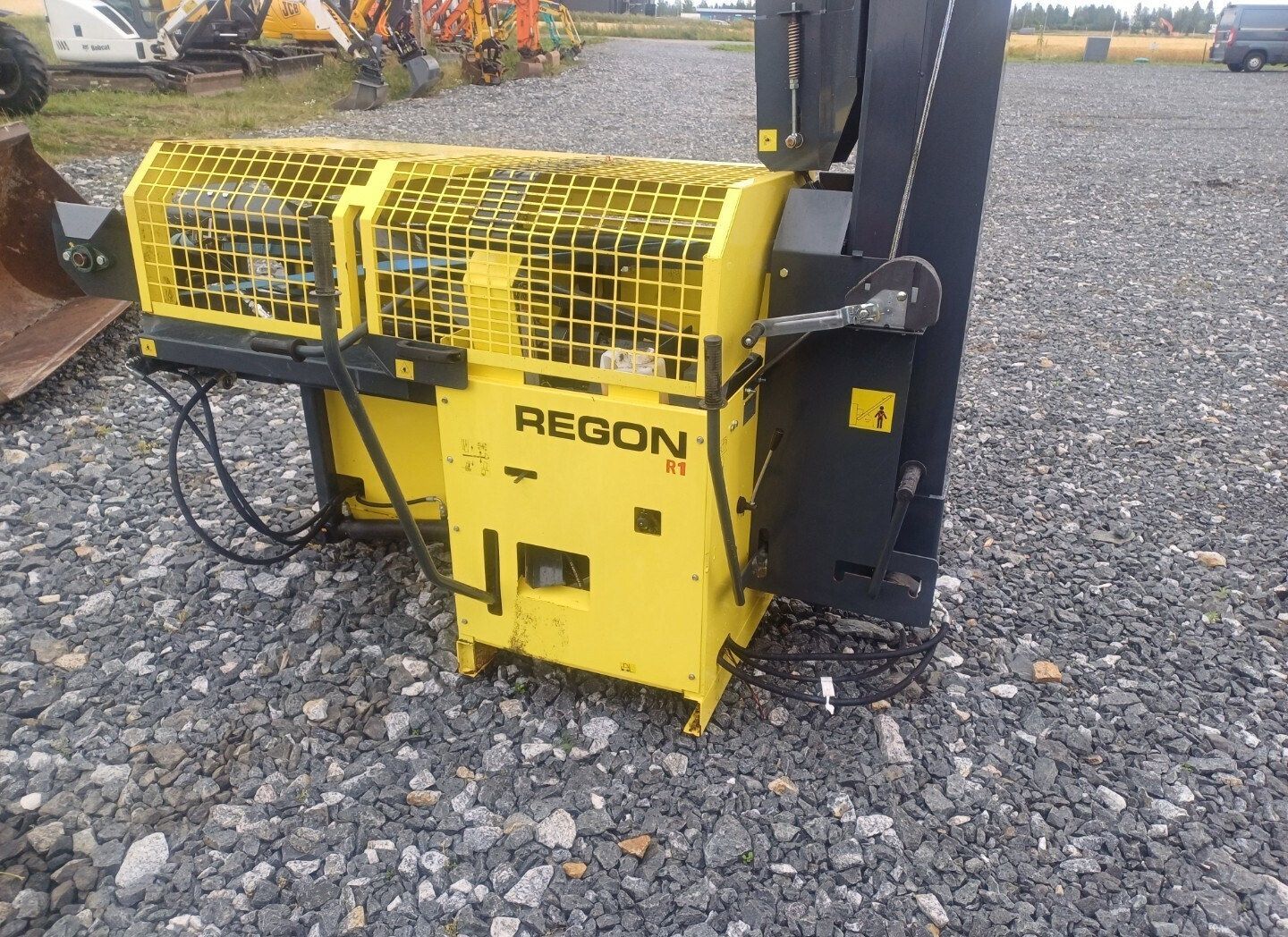 Myyd n Klapikoneita Palax Japa Giljotiini Huutokaupat