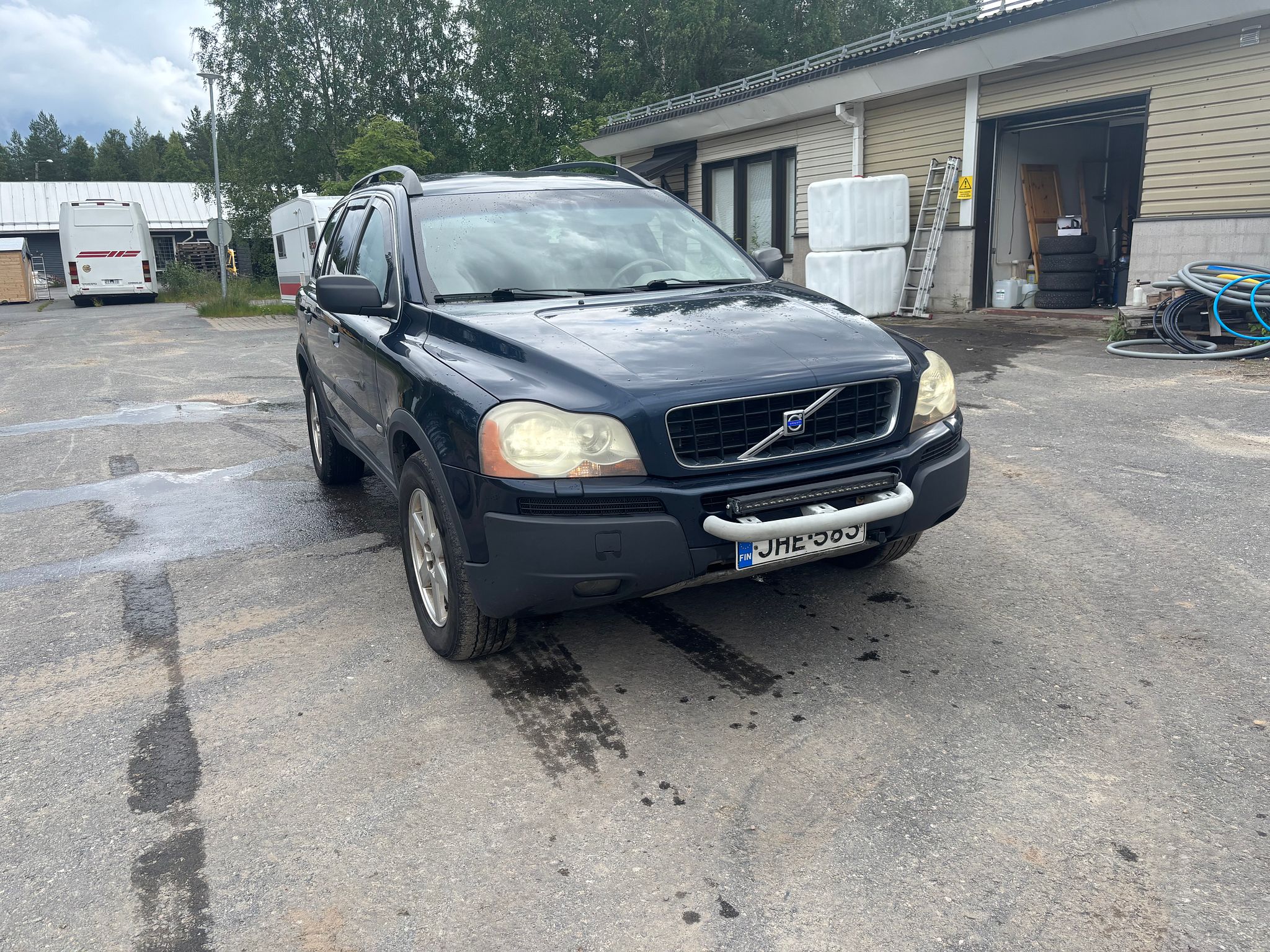 Image 1/15