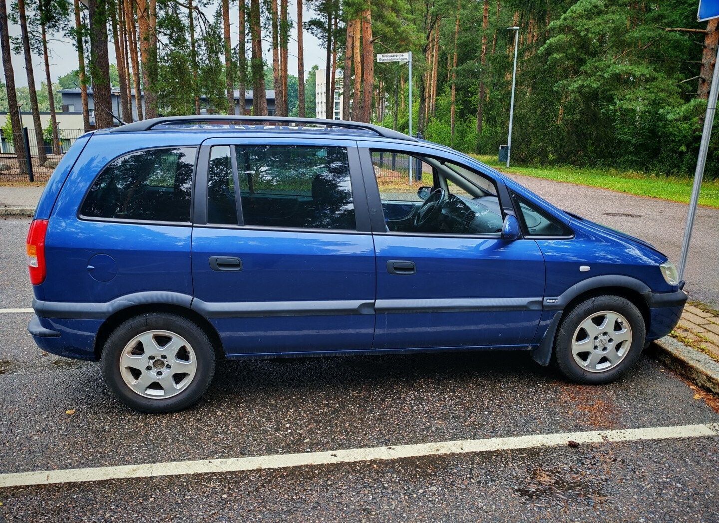 Image 3/31