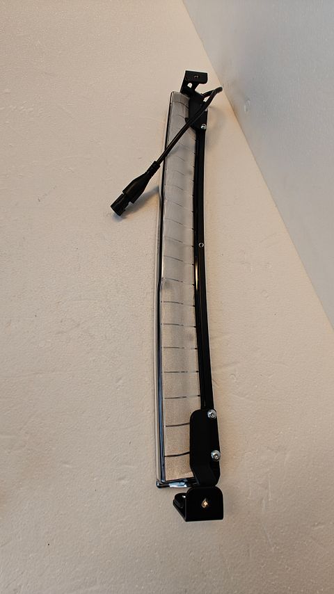 Image 6/7