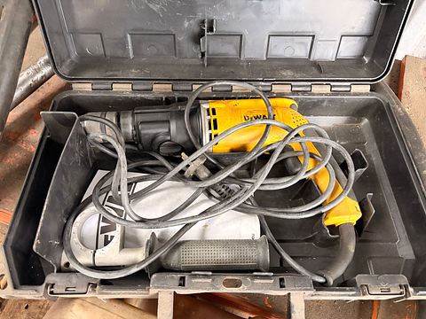 Image 6/6