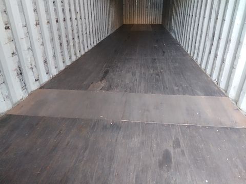 Image 5/8
