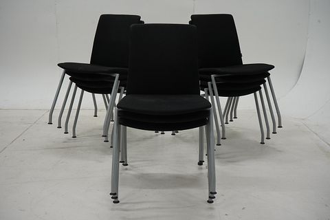 Image 1/8