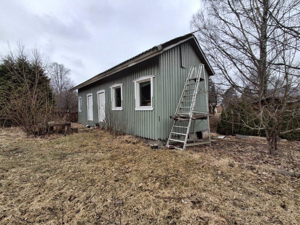 Image 3/58