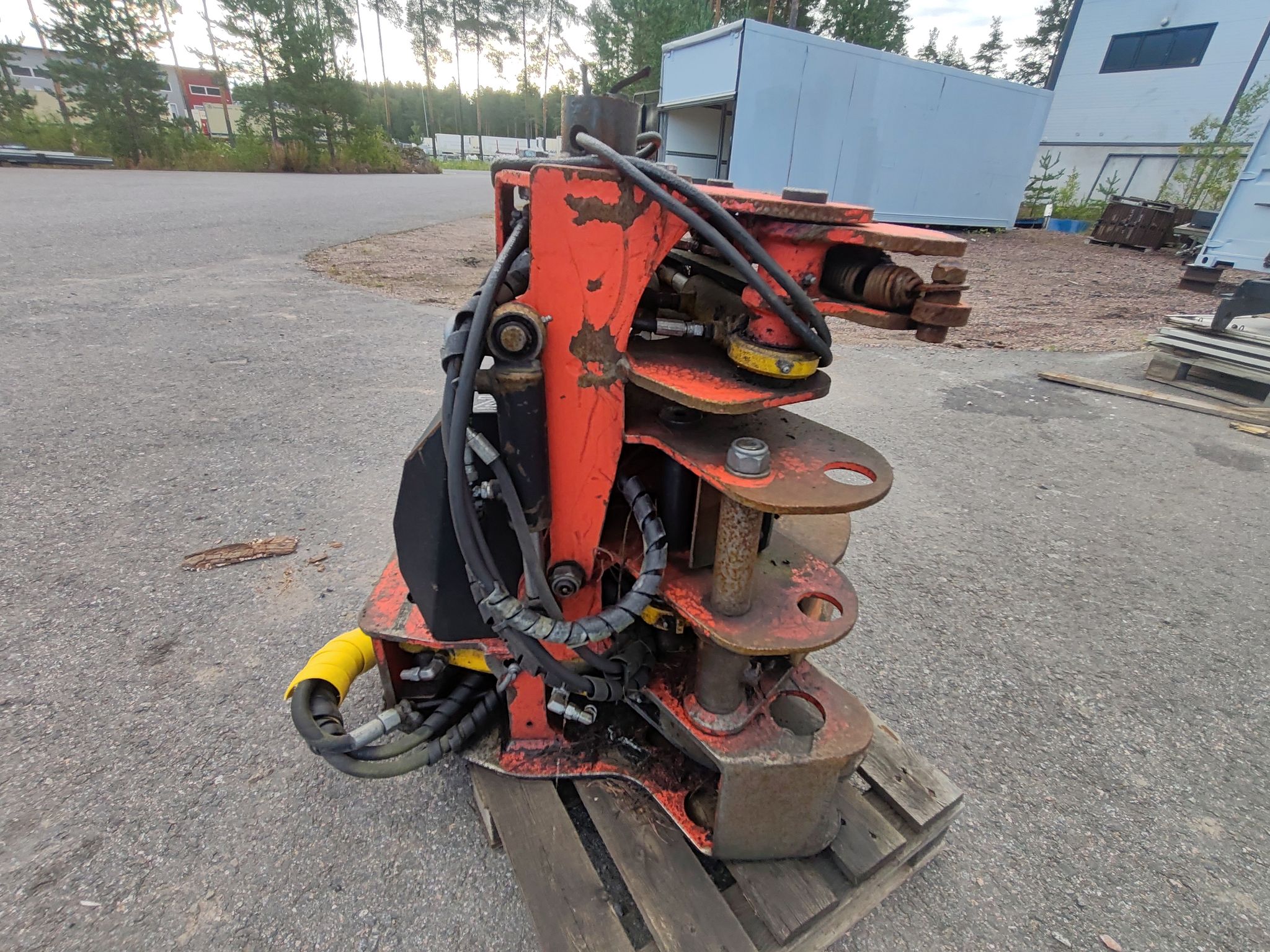 Image 7/7