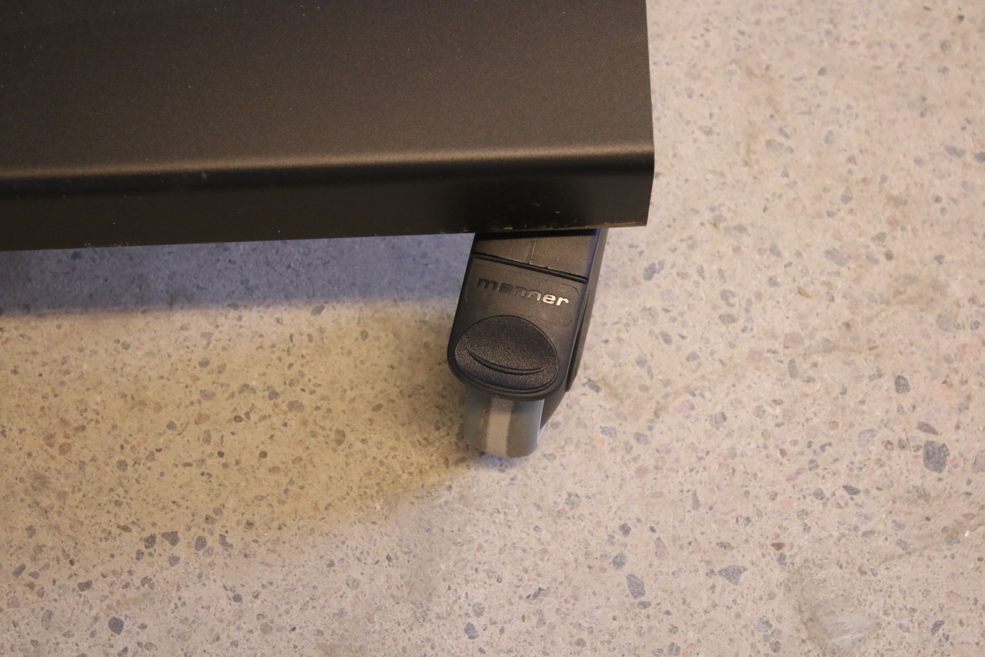 Image 5/7