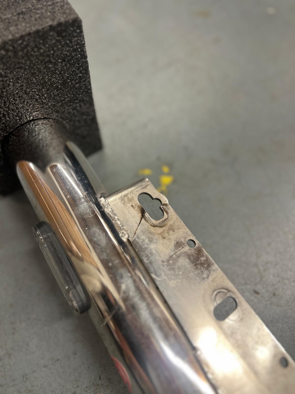 Image 3/6