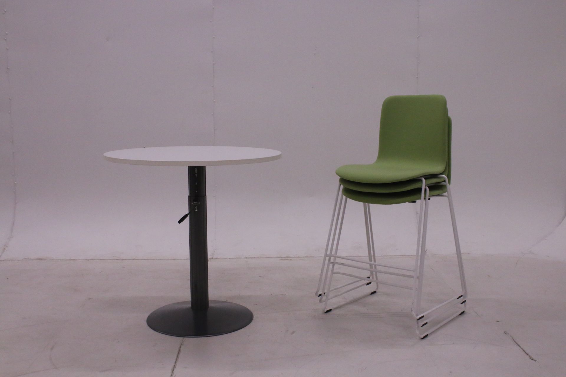 Image 6/7