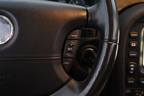 Image 15/37