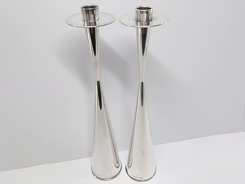 Image 3/6