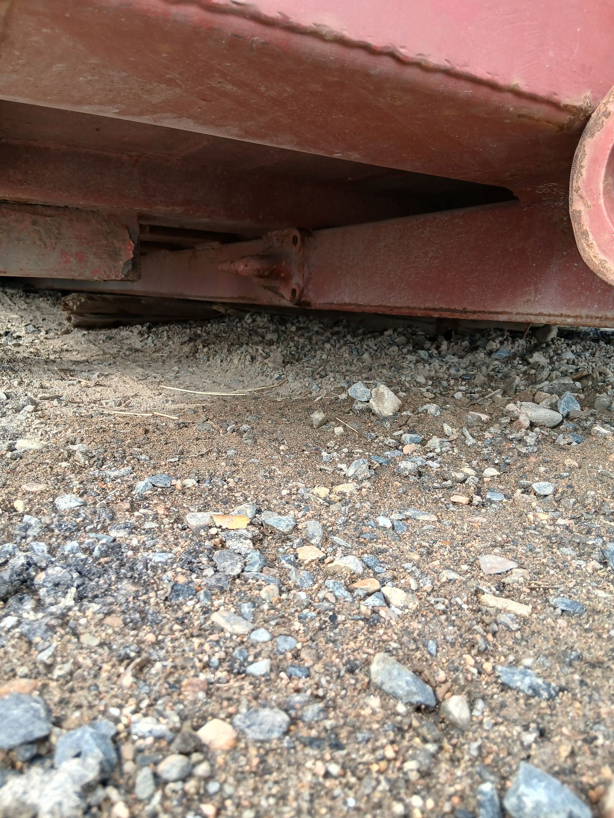 Image 6/9