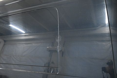 Image 18/54