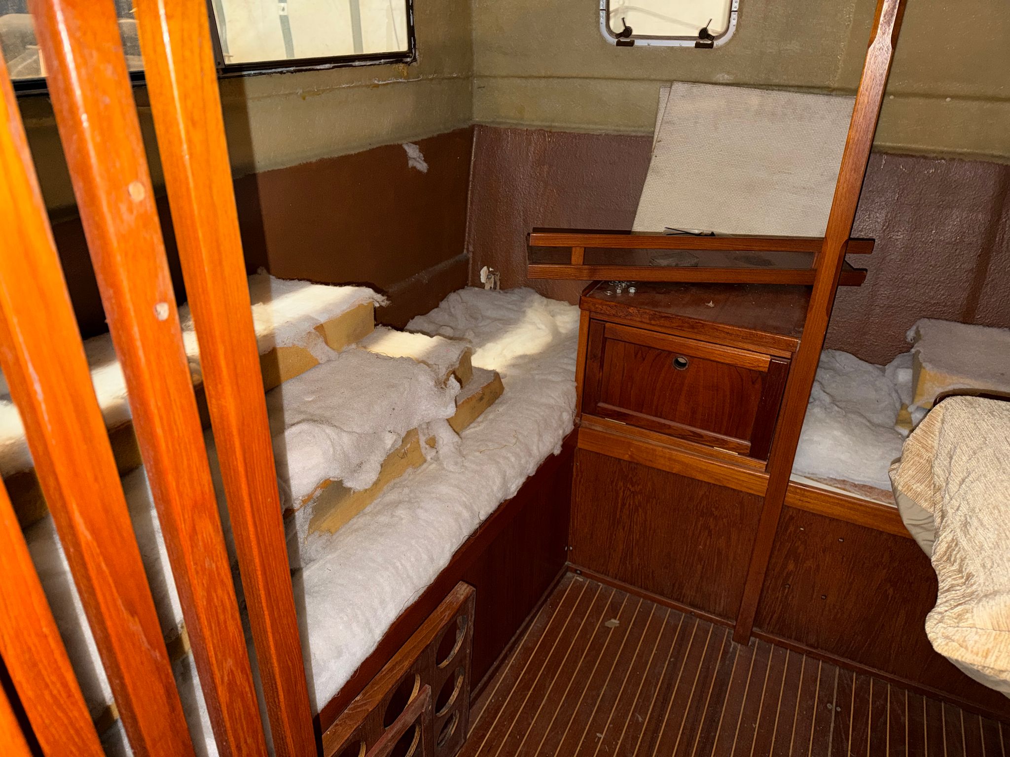 Image 6/17