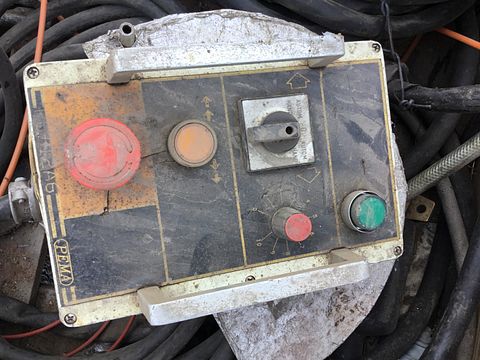 Image 21/23