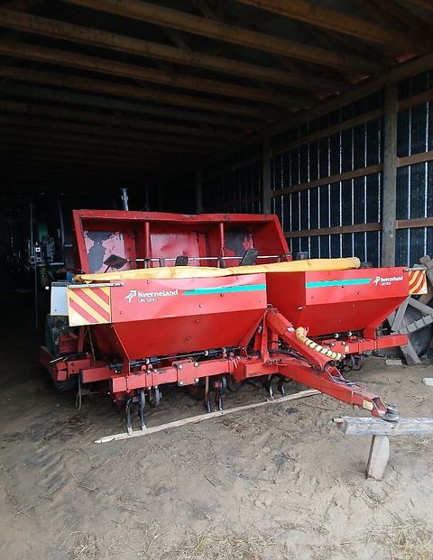 Image 1/18