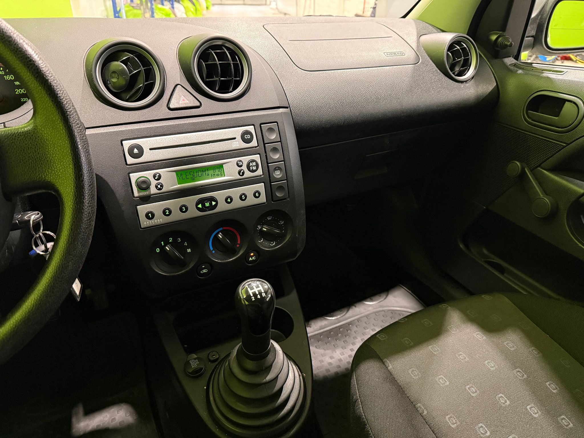 Image 8/29
