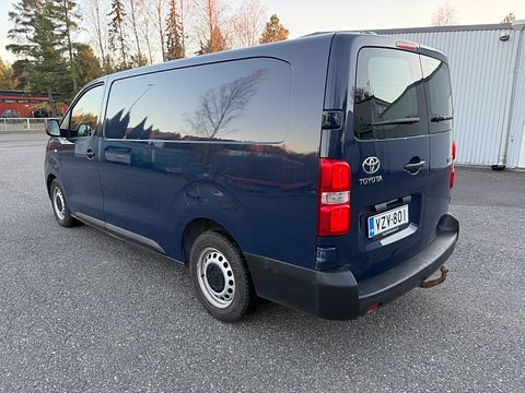 Image 7/53