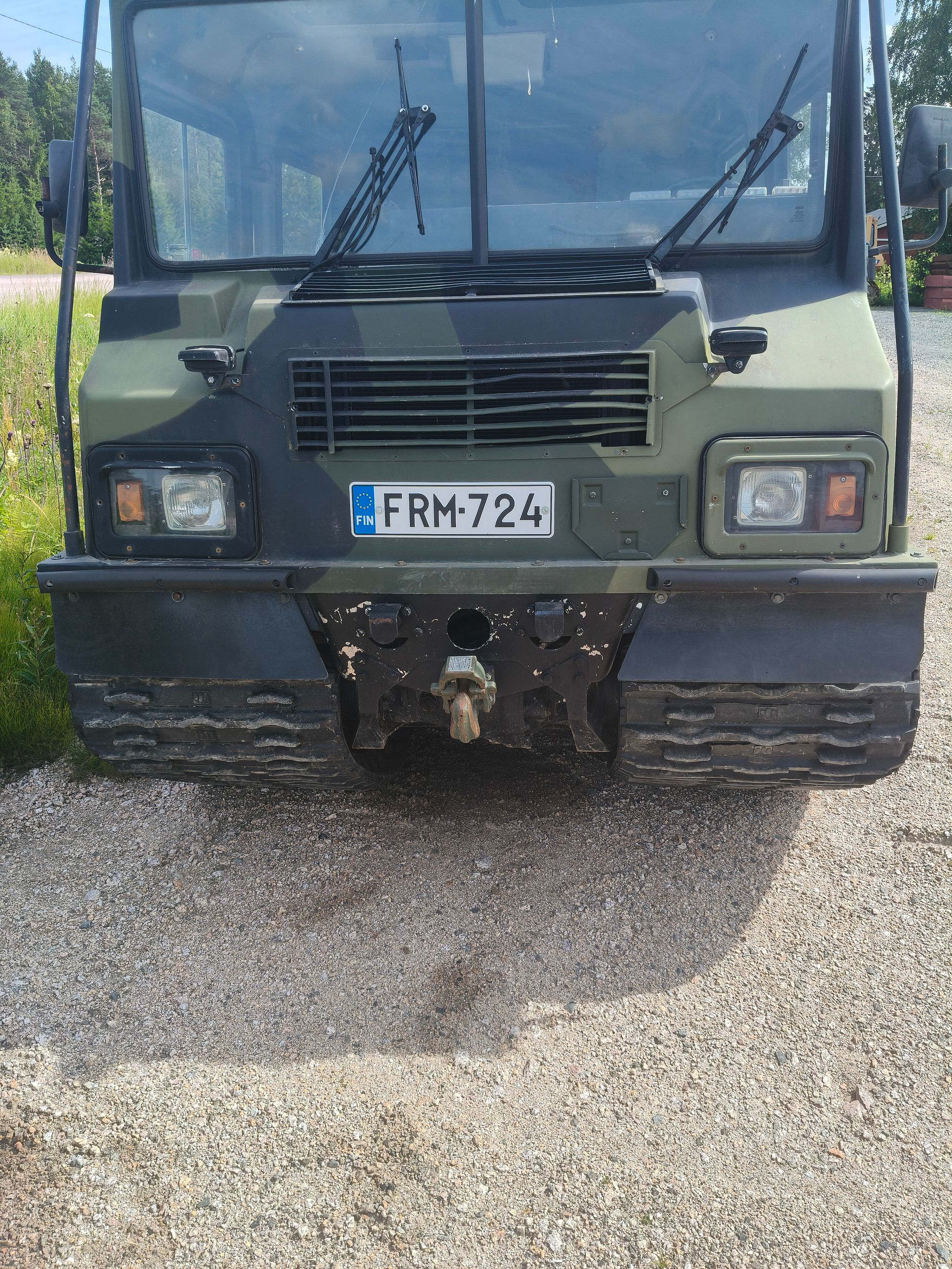 Image 2/23