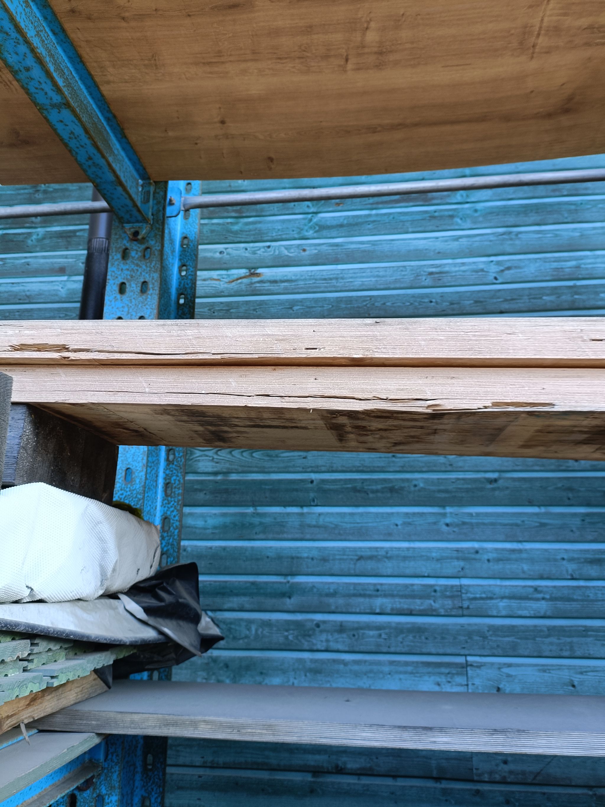 POISTOERÄ! LVL 51x300x12000 Kuusi S 2 KPL- Huom! palkkien keskellä ...