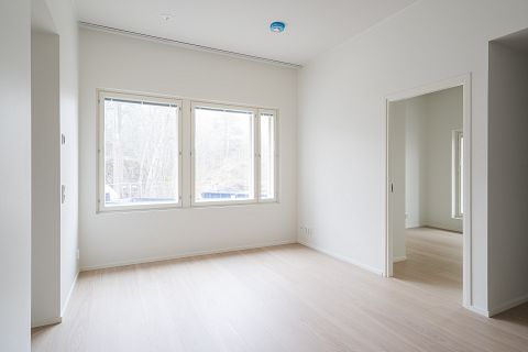 Image 12/21