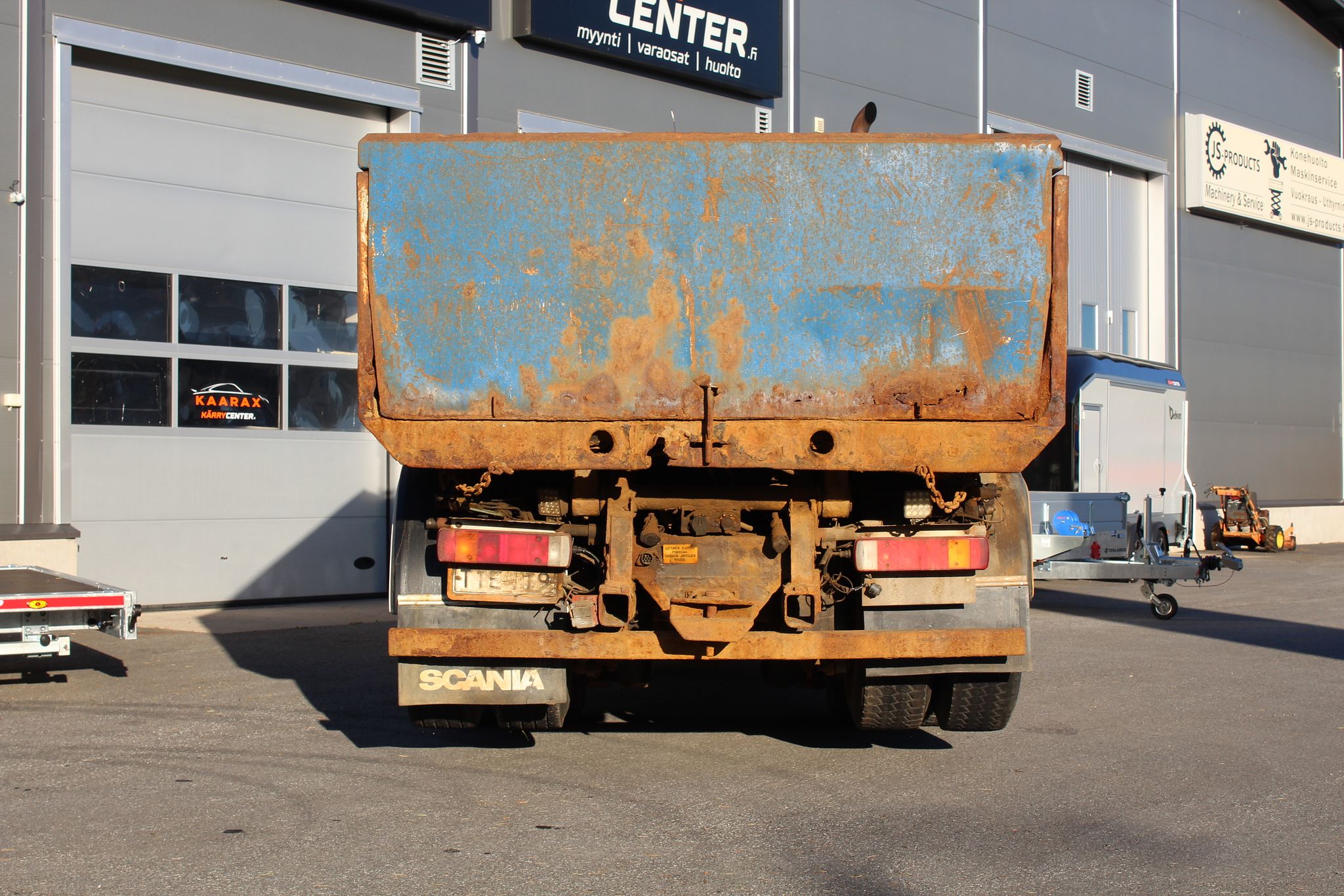 Image 16/30
