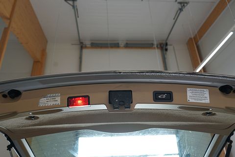 Image 31/47