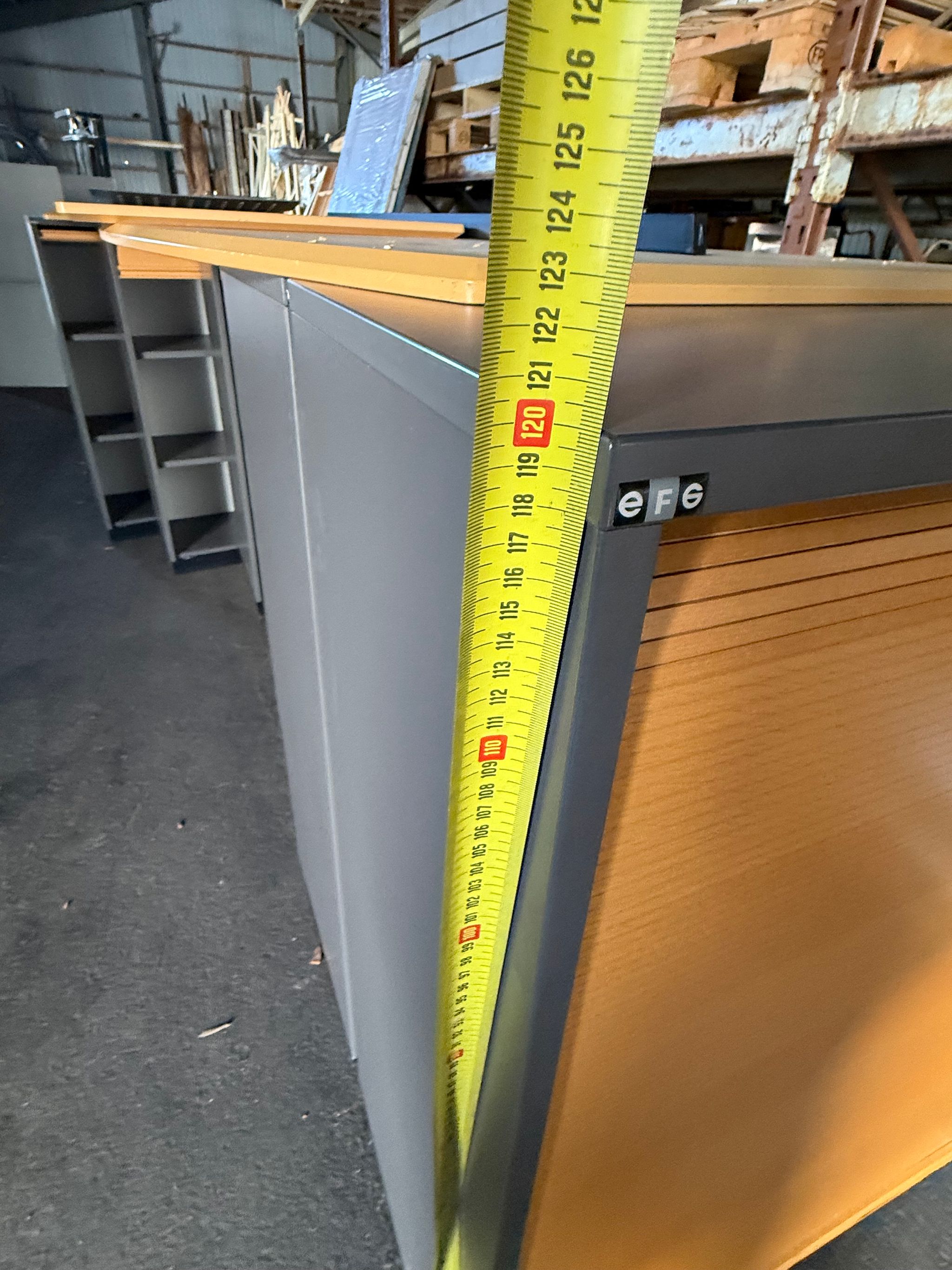 Image 6/6
