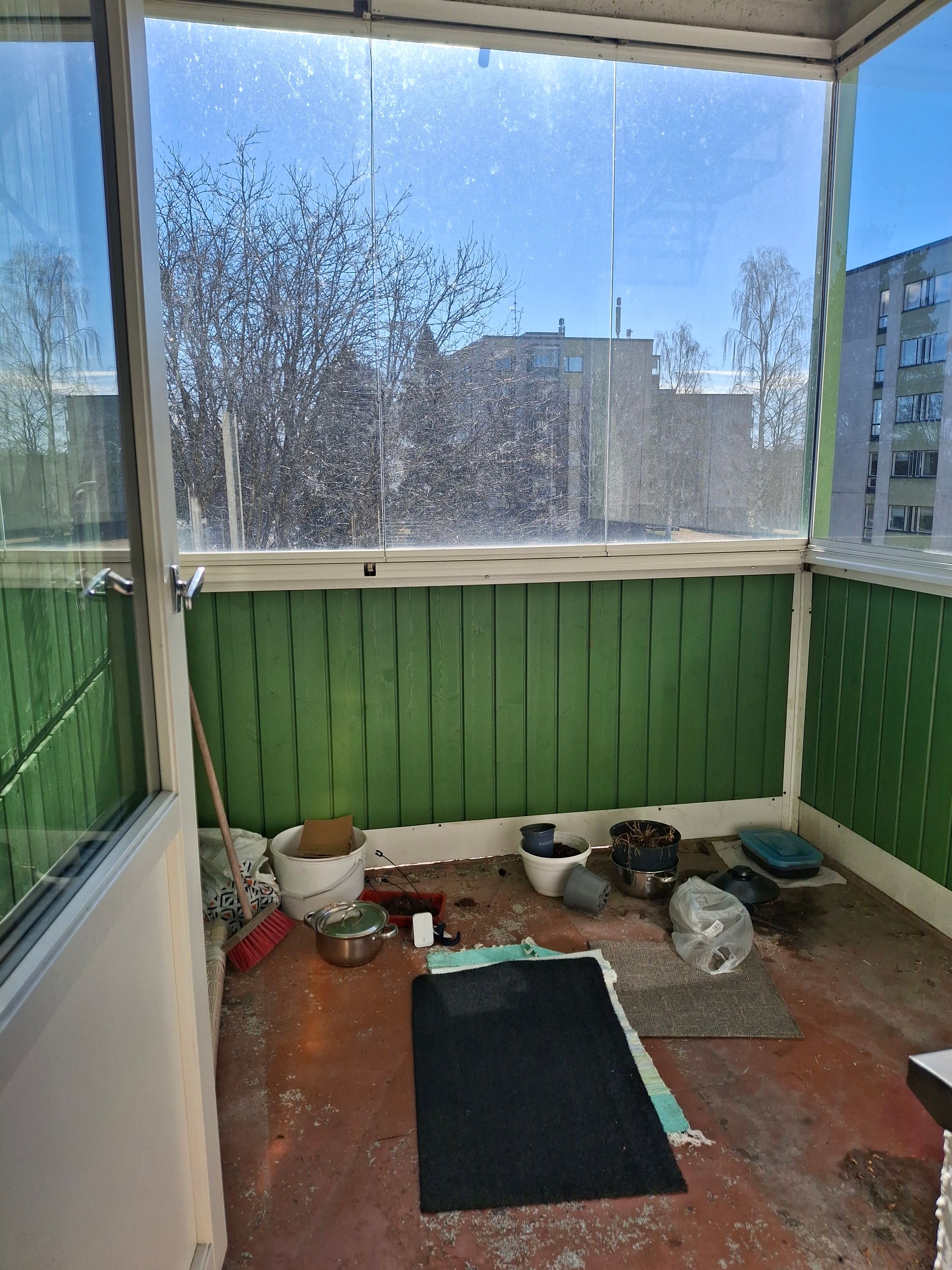 Image 18/34