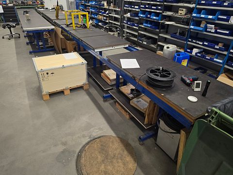 Image 1/8