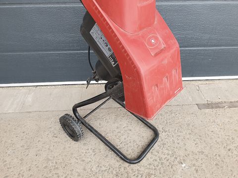 Image 4/6