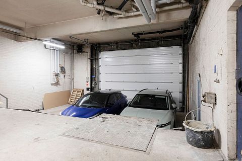 Image 31/36