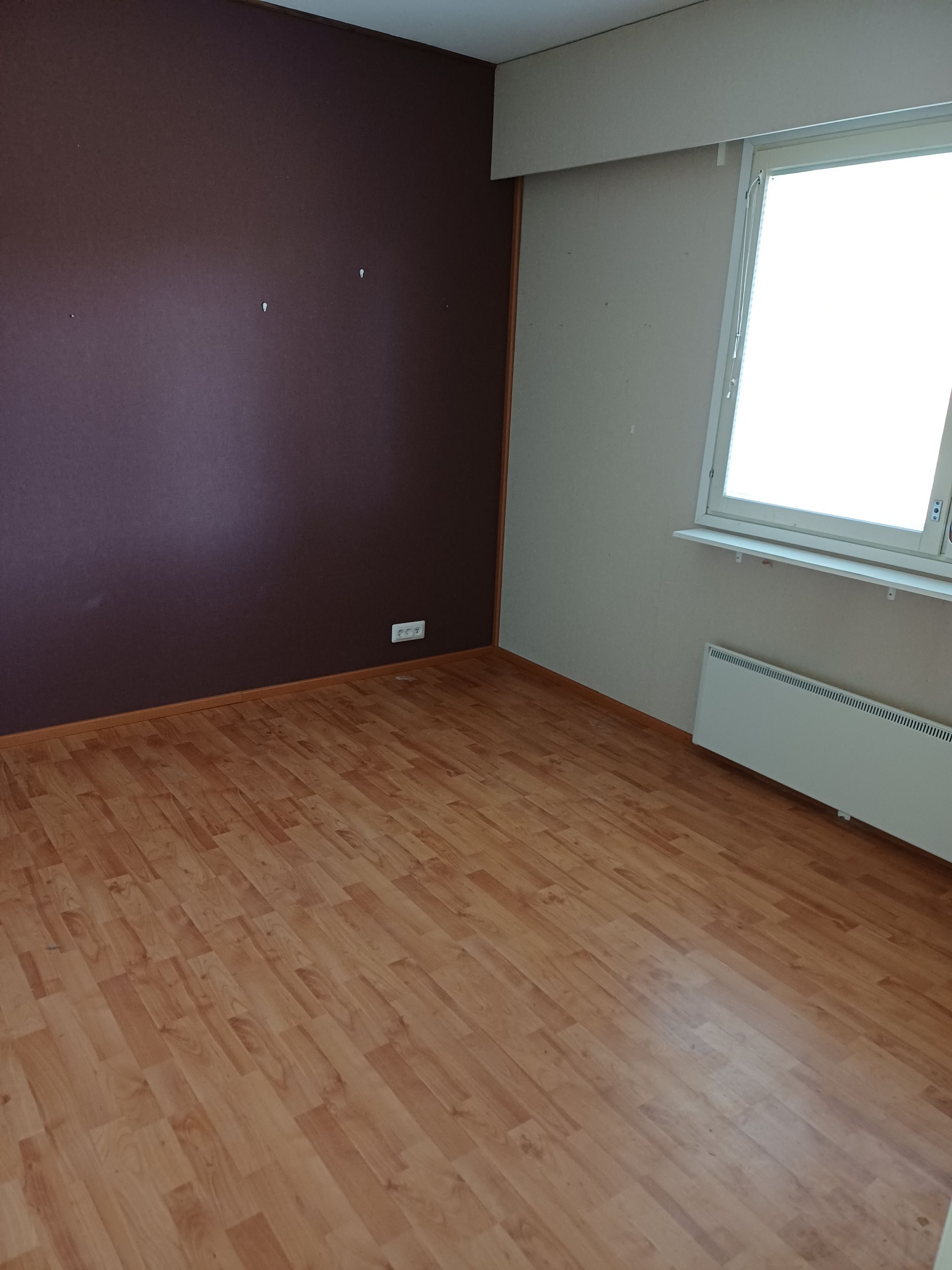 Image 8/27