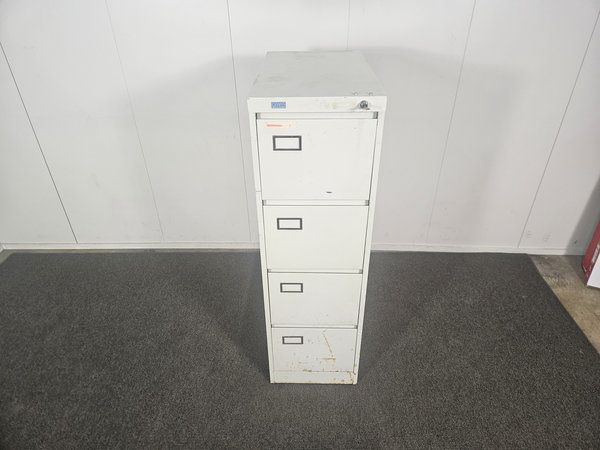 Image 2/8