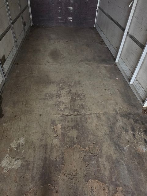 Image 22/25