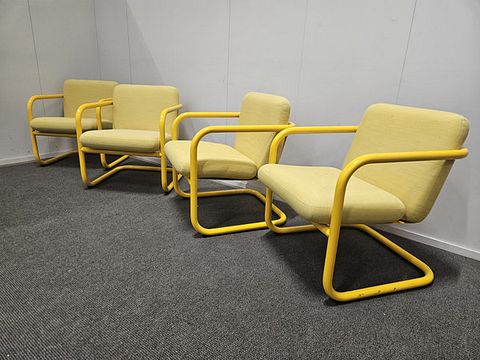 Image 6/10