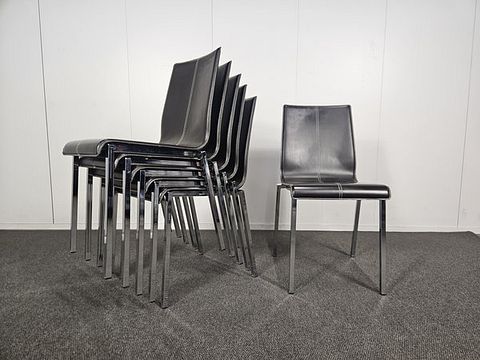 Image 1/13