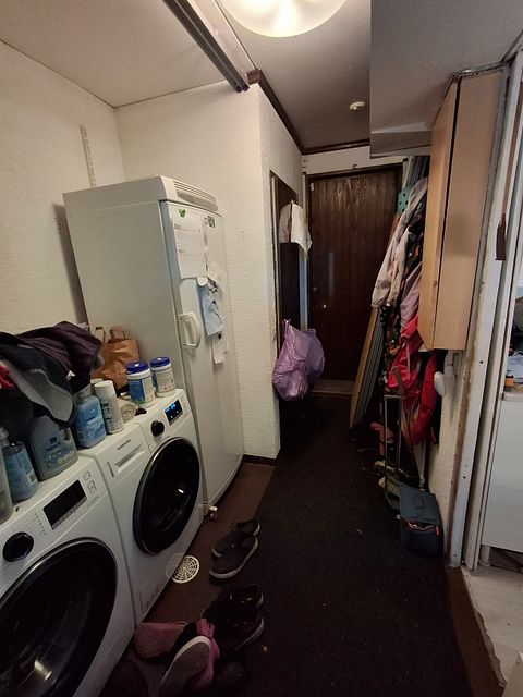 Image 7/23