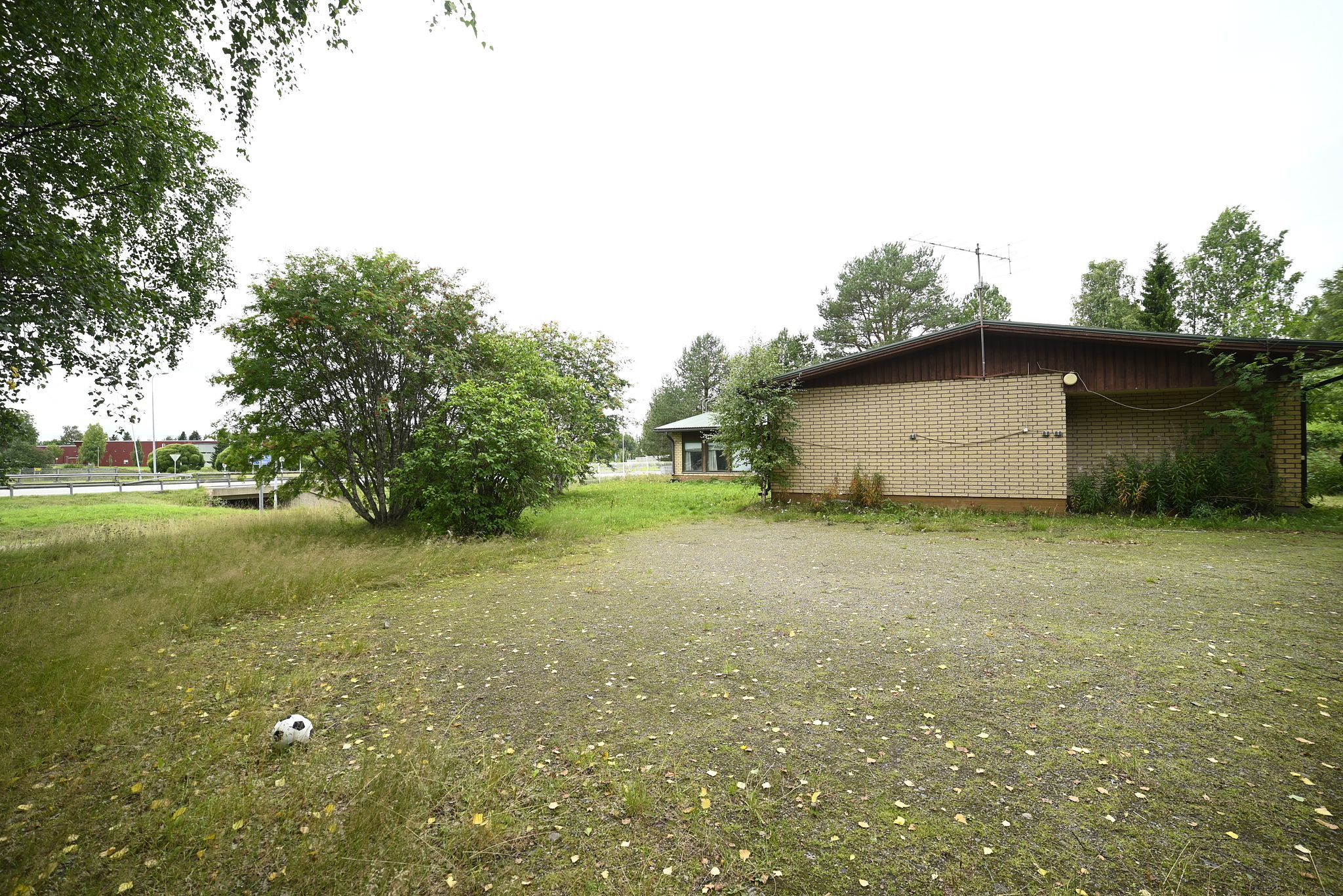 Image 34/36
