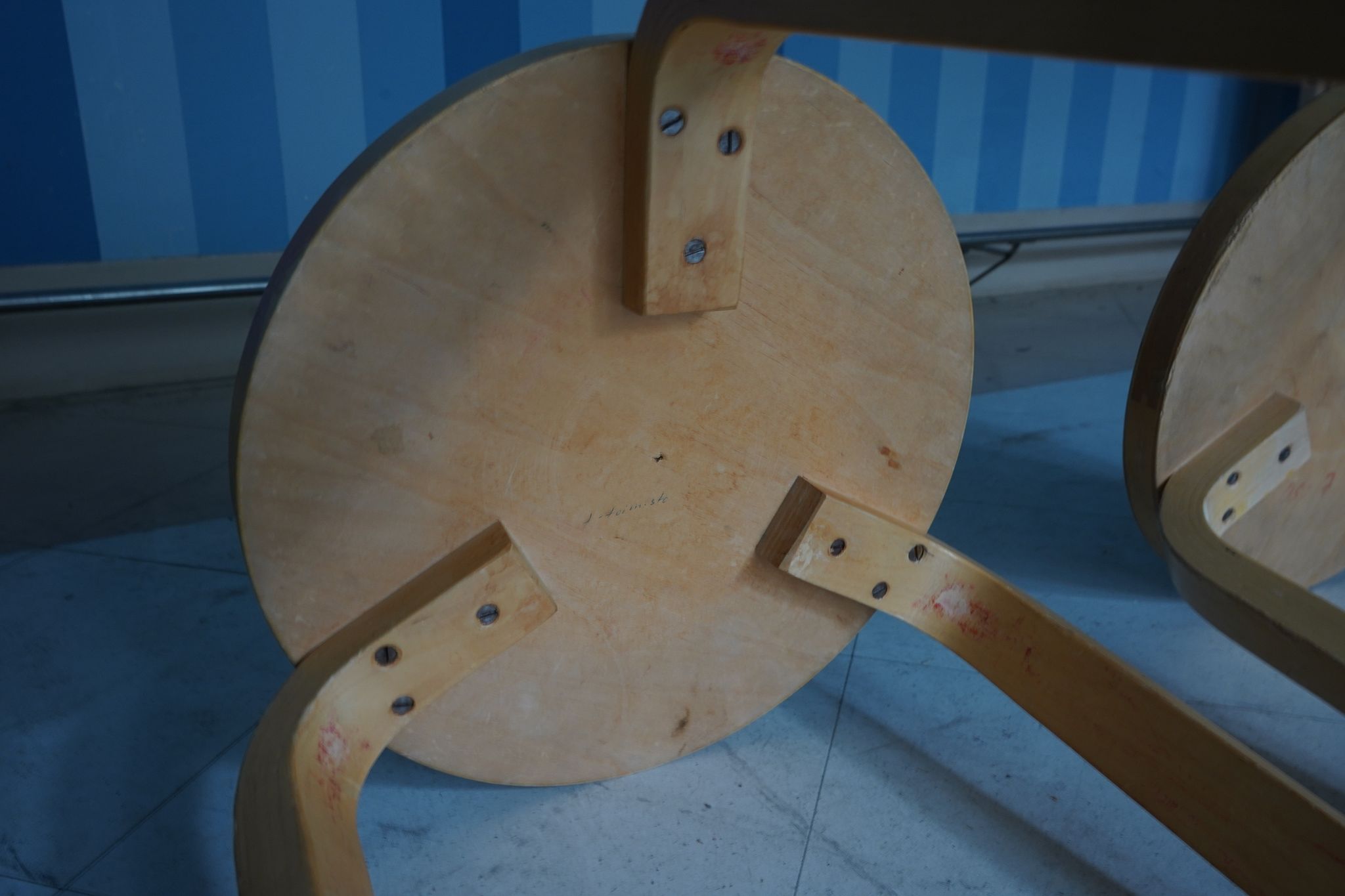 Image 6/8